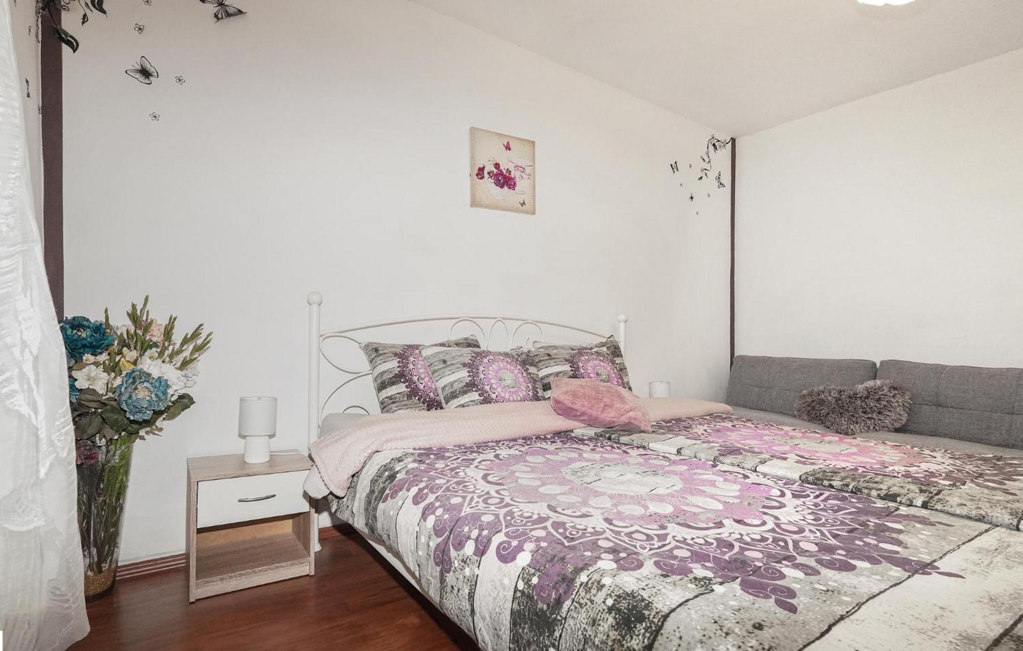 Awesome Apartment In Lovran With House Sea View Dış mekan fotoğraf